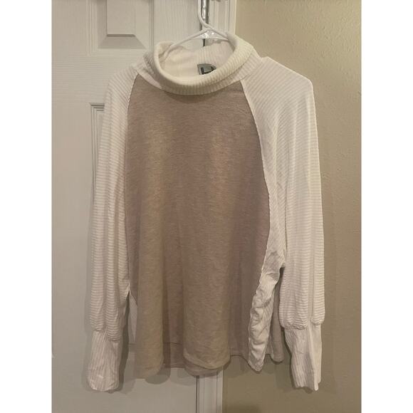 H By Bordeaux Sweater, long Sleeved, Cowl Neck, Size Medium, NWOT, B41 - Picture 1 of 4